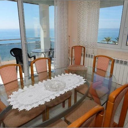 Apartament Ima โยเรตเดมาร์ ภายนอก รูปภาพ